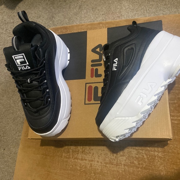 Fila wedge sneaker - Picture 1 of 3